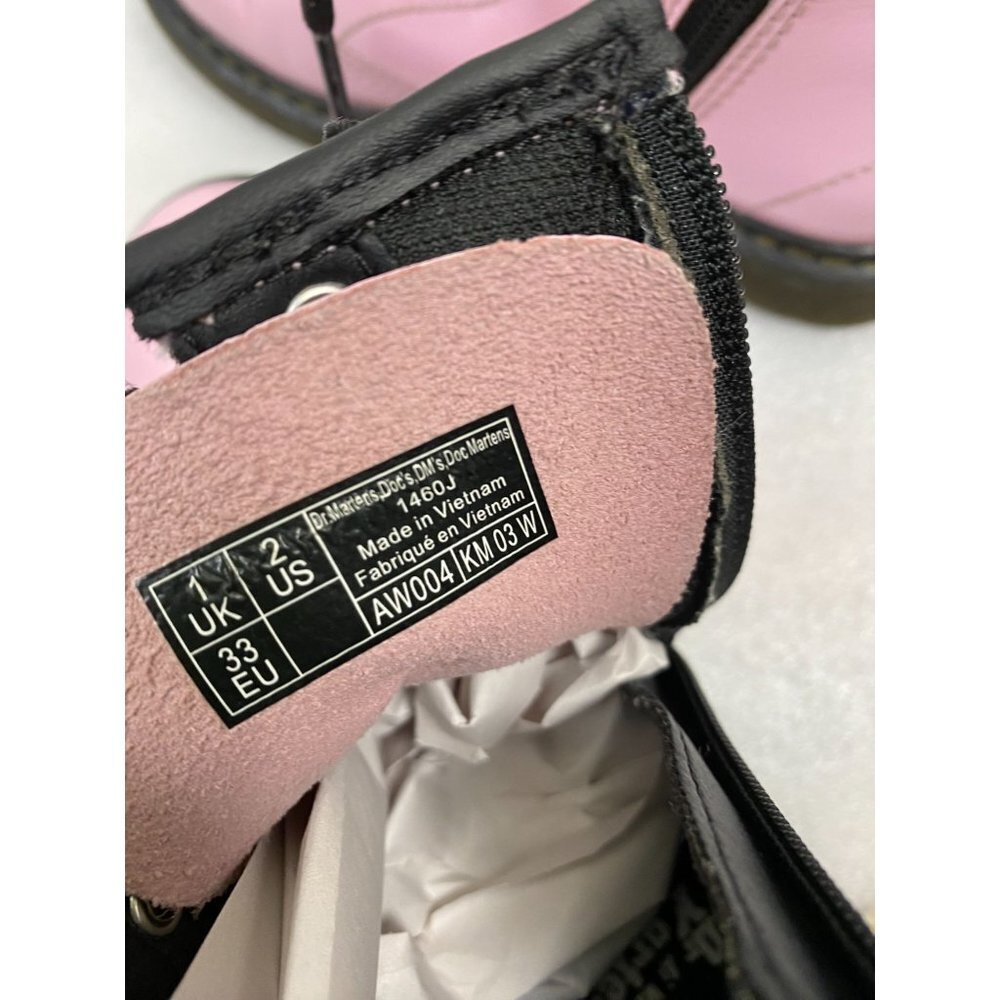 Dr. Martens Pink patent Leather Ankle Boots 1460J Youth size 2 Zip Lace Barbie - Picture 3 of 15